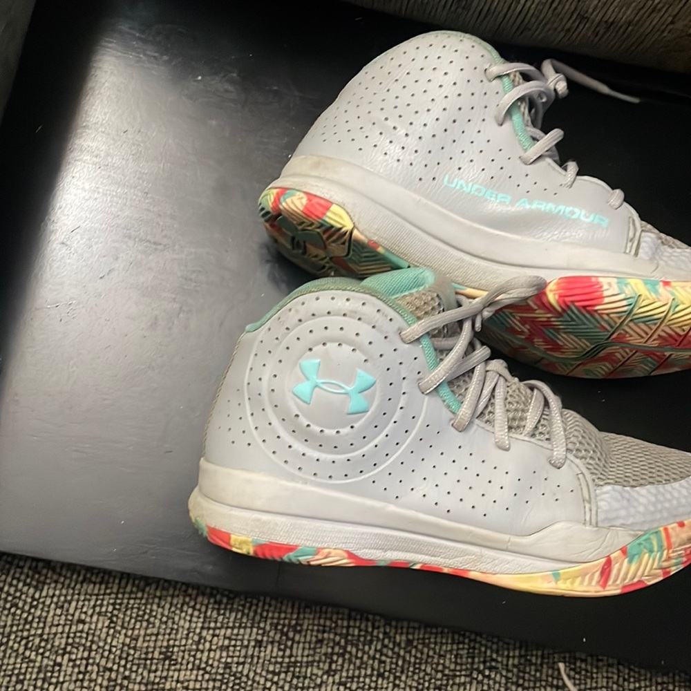 Under Armor shoes